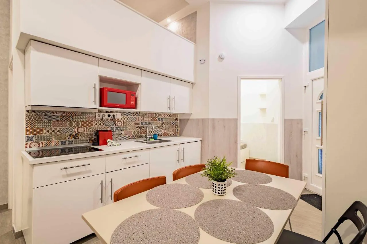 Klauzal Bella Apartment Budapest Hungary