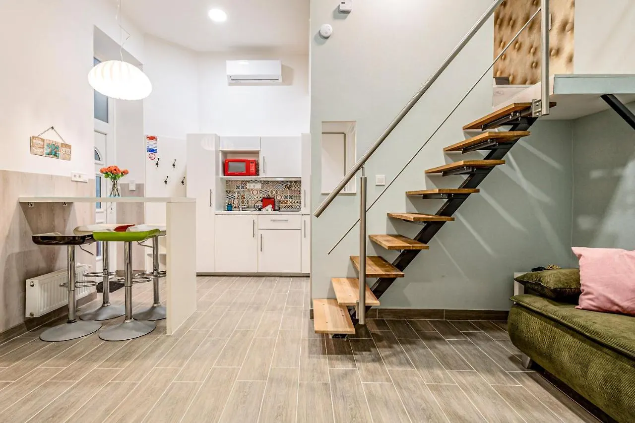 Klauzal Bella Apartment Budapest Hungary